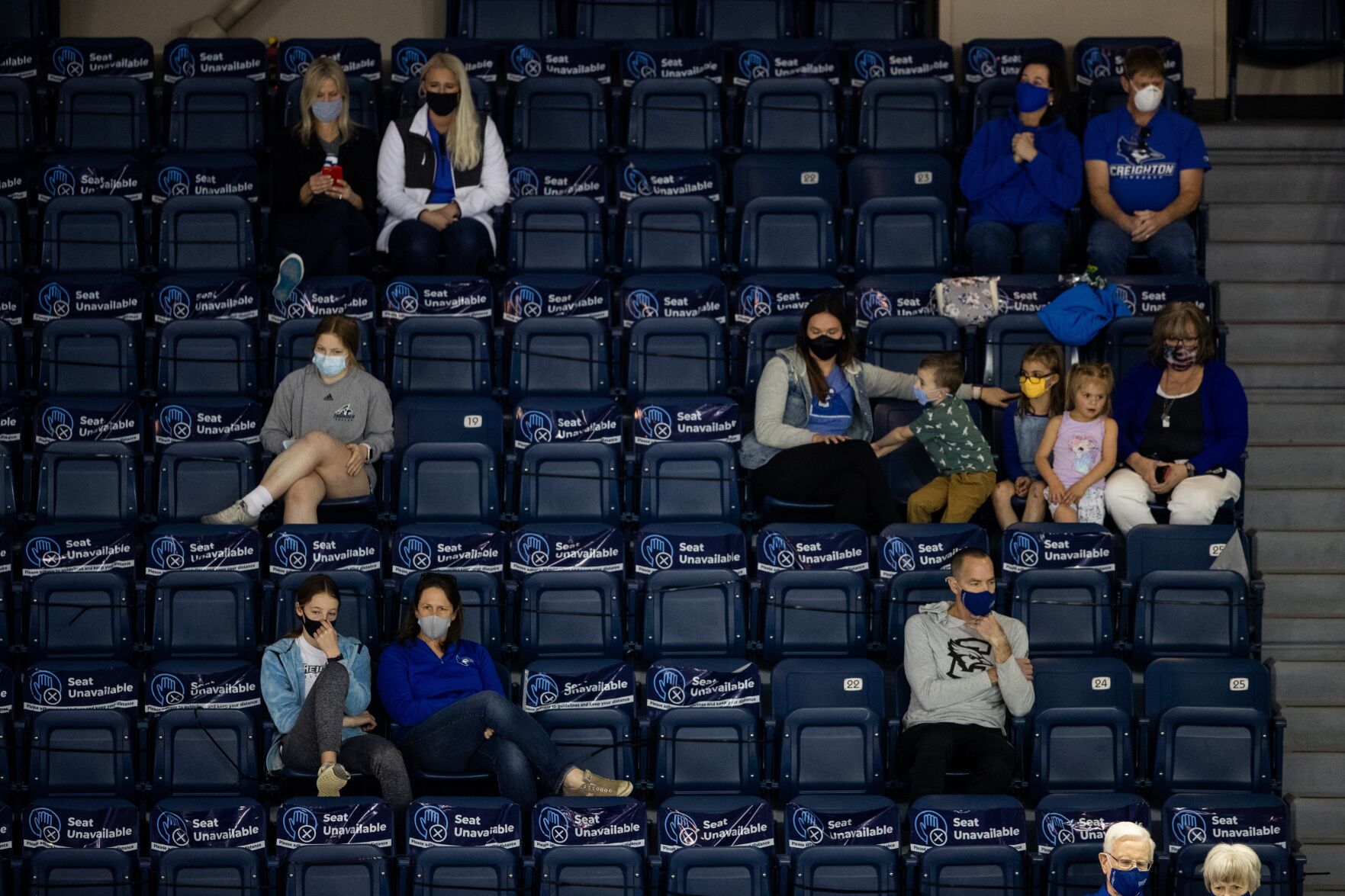 040321-owh-spo-cuvolley-ar30